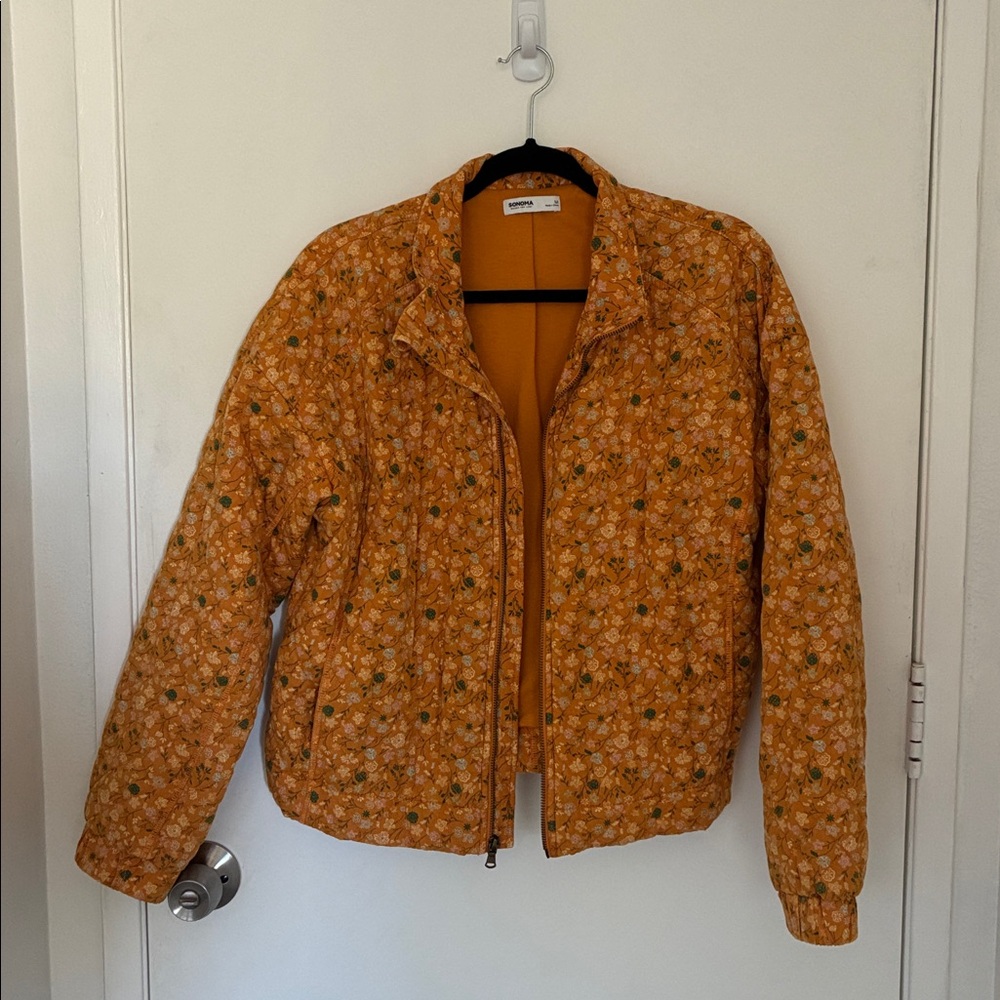 Quilted Jacket - Picture 2 of 5